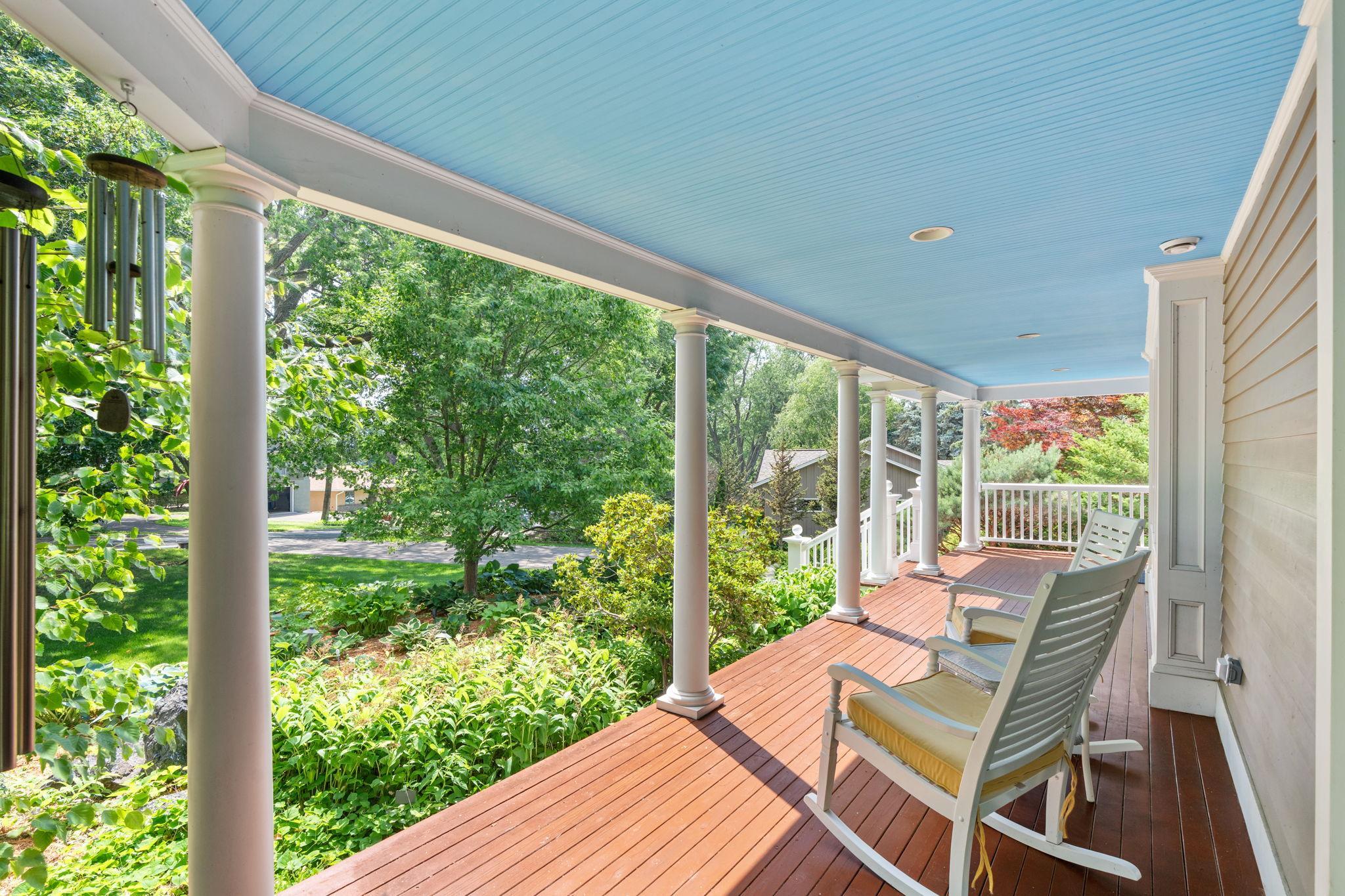 607 Ivy Falls Avenue Property Photo 11