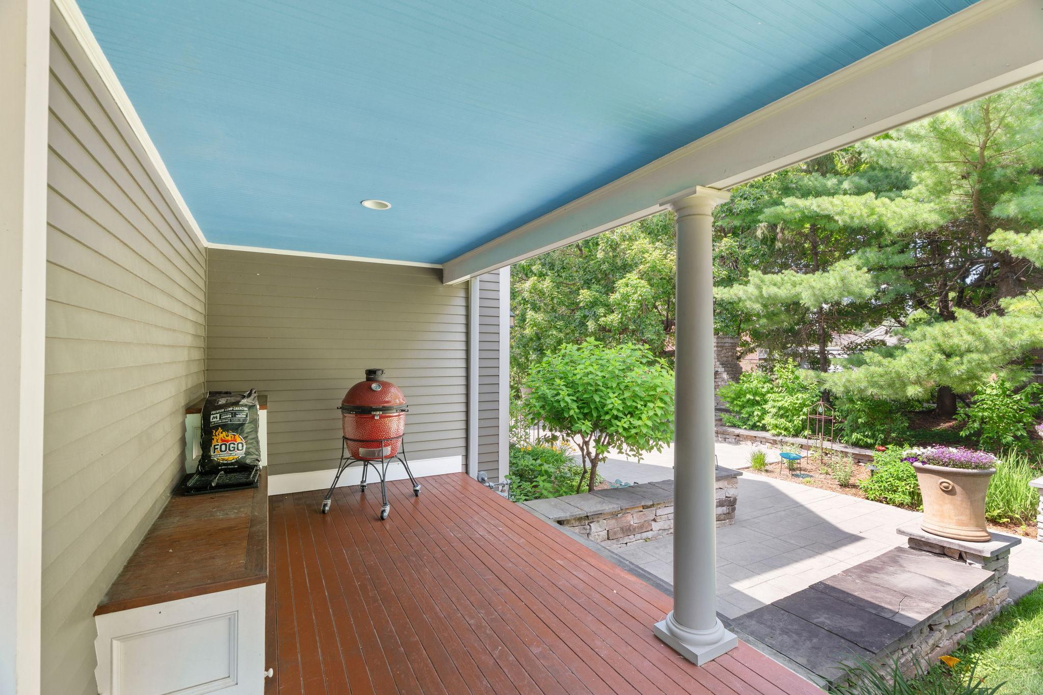 607 Ivy Falls Avenue Property Photo 14