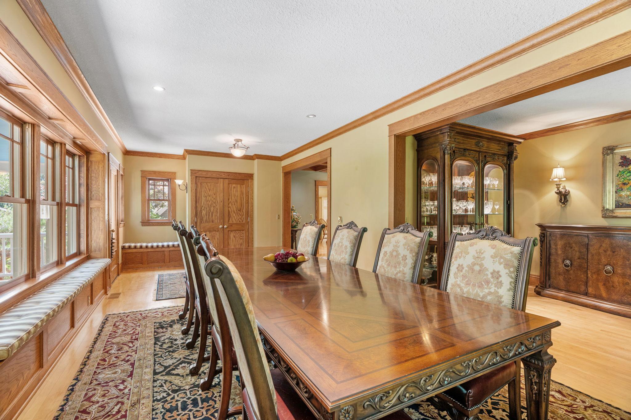 607 Ivy Falls Avenue Property Photo 18