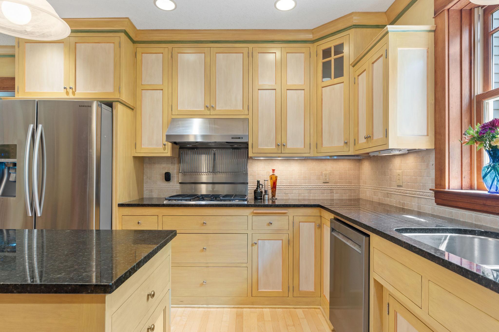 607 Ivy Falls Avenue Property Photo 31