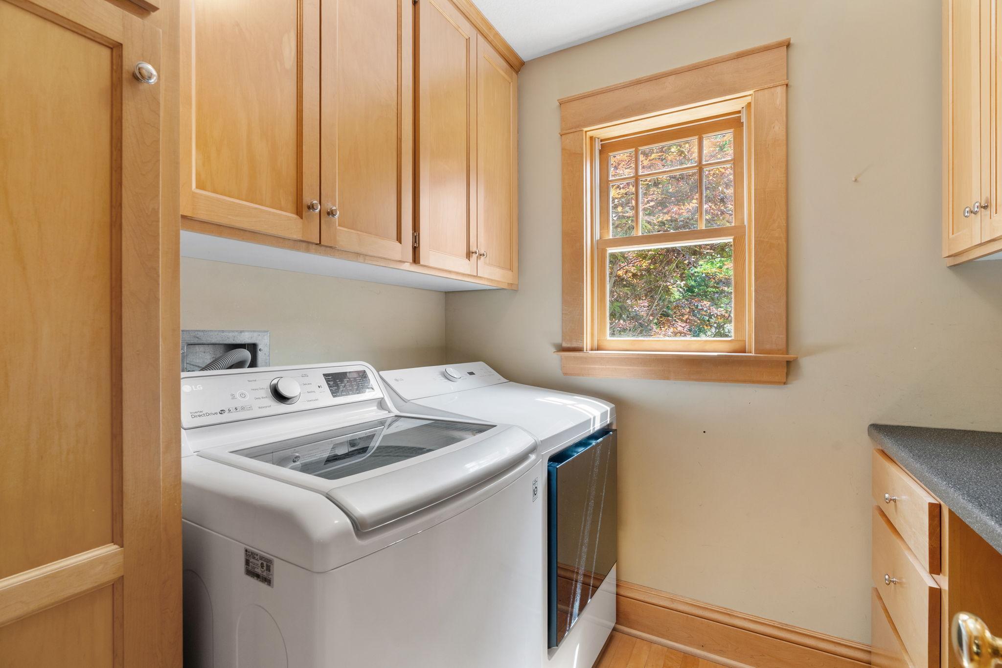 607 Ivy Falls Avenue Property Photo 34