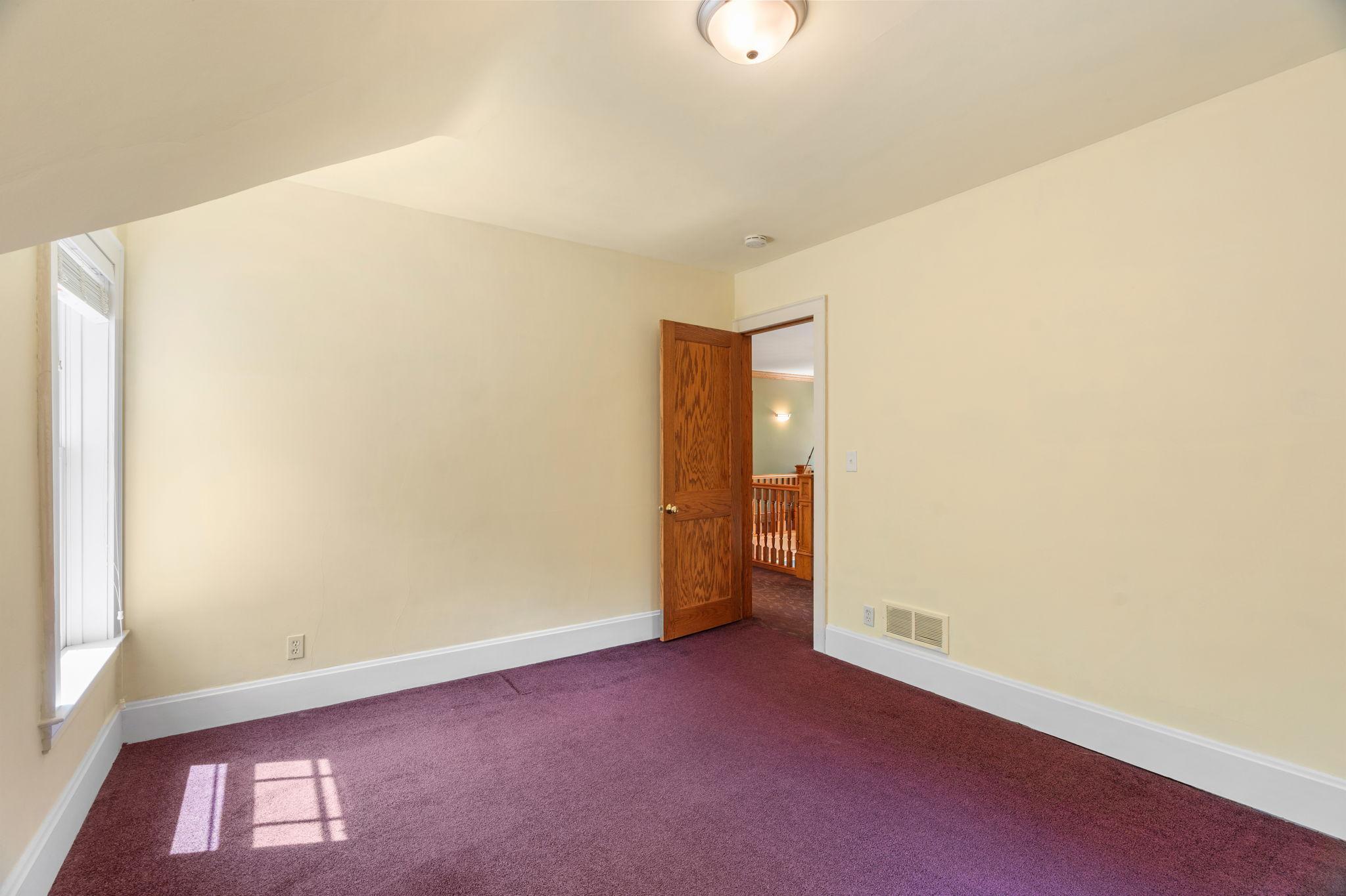 607 Ivy Falls Avenue Property Photo 46