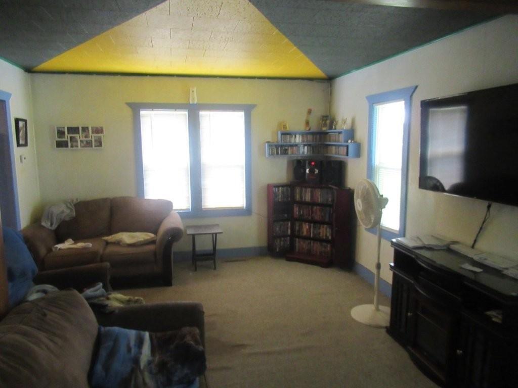 11069 Bird Avenue Property Photo 5