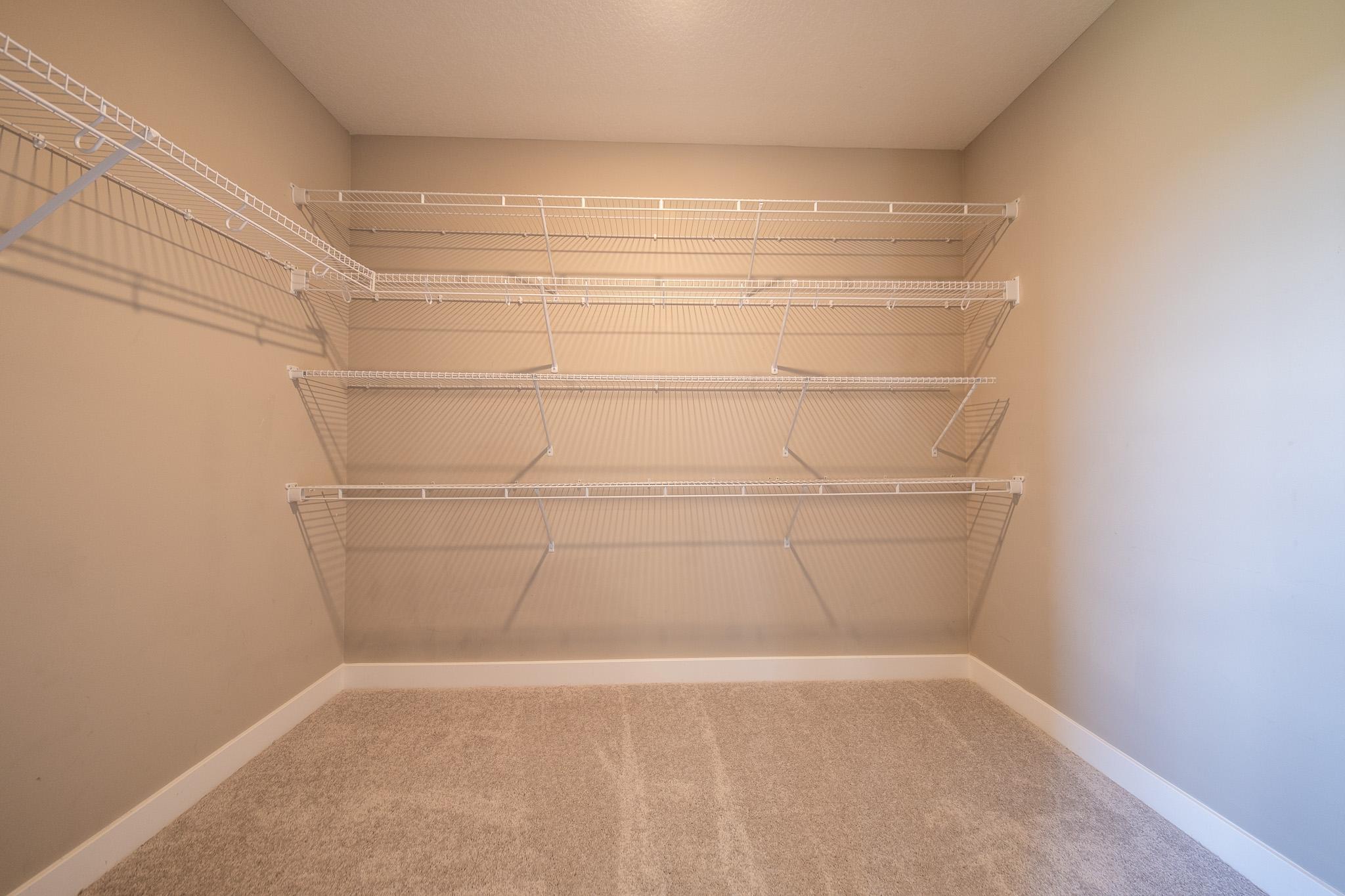 18335 Glassner Way Property Photo 20