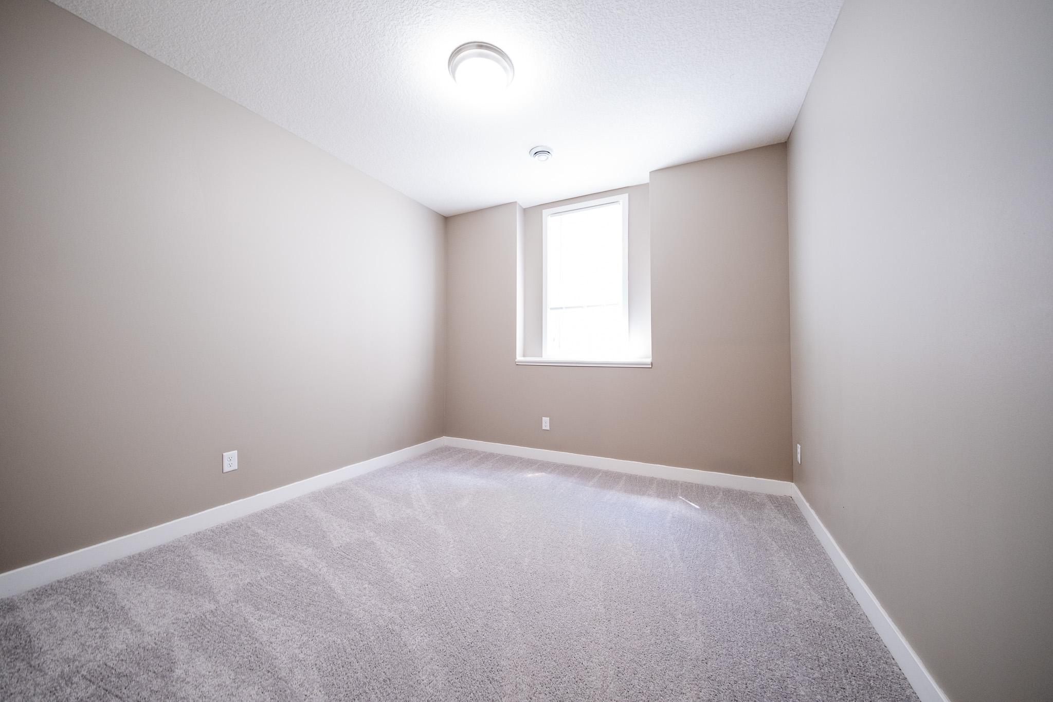 18335 Glassner Way Property Photo 37