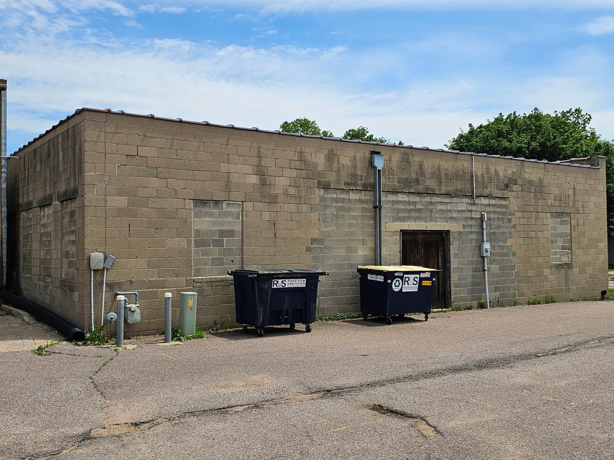 140 S First Avenue Property Photo 29