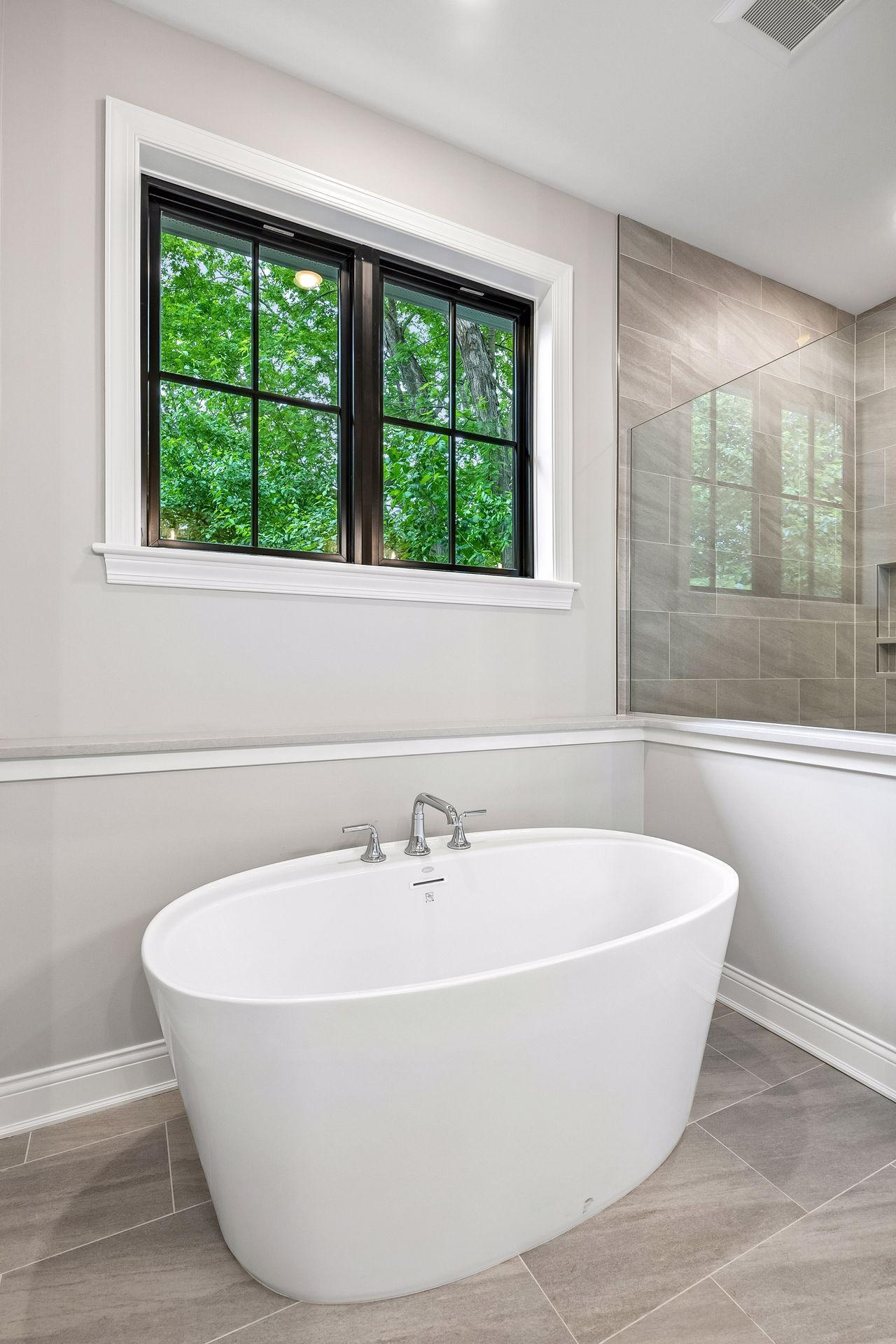 270 Wayzata Boulevard E Property Photo 25