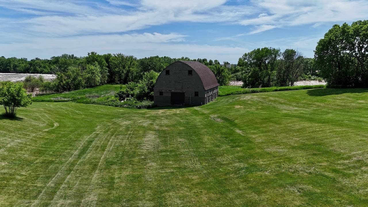 44662 County Highway 31 Property Photo 10