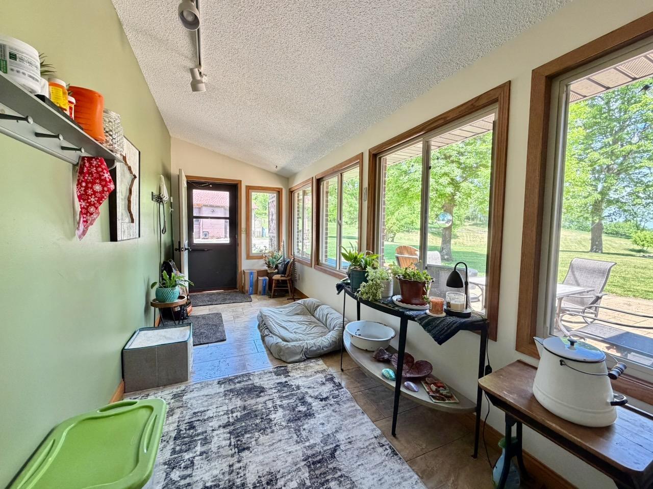 44662 County Highway 31 Property Photo 16
