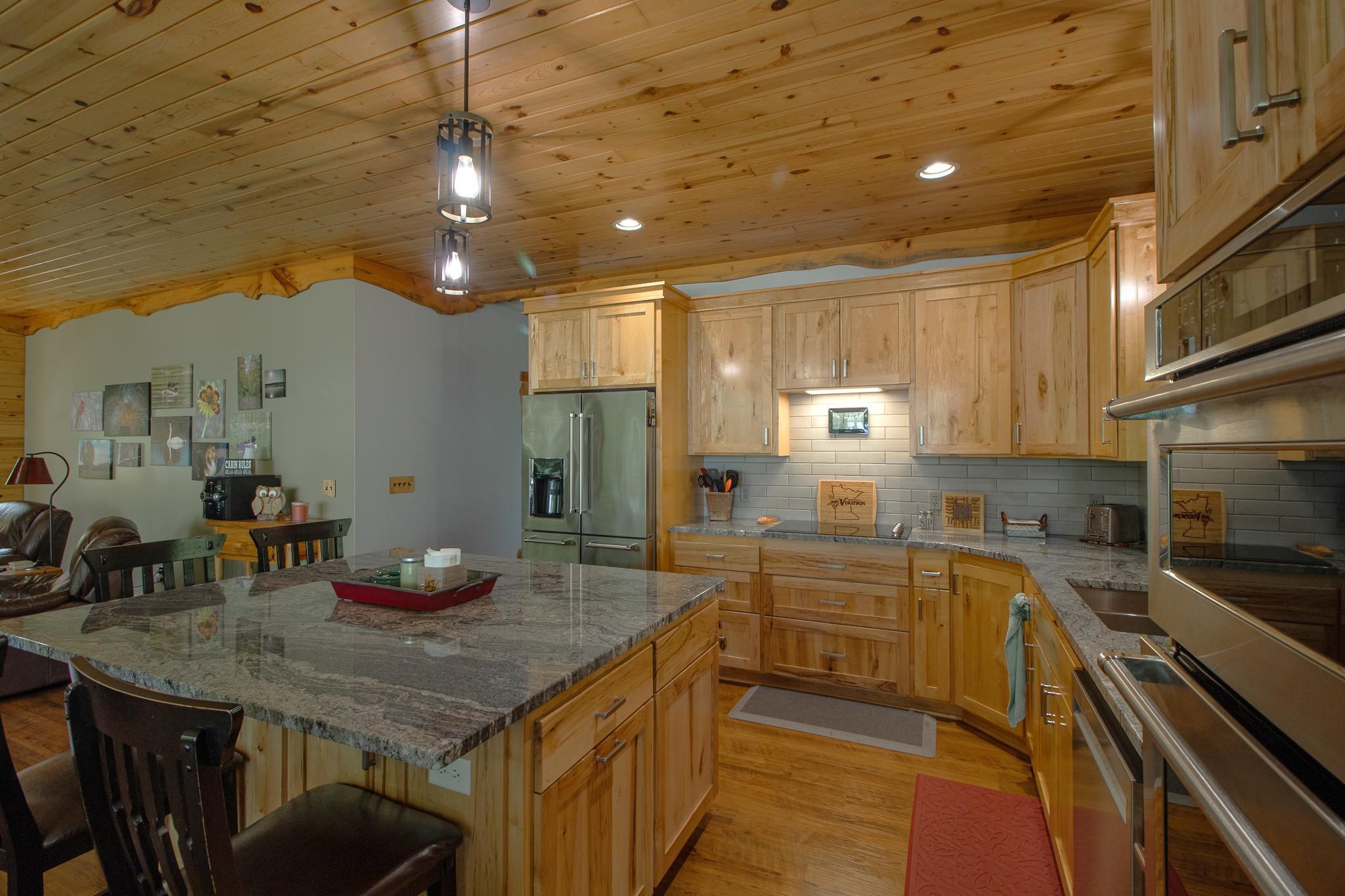 40560 S Bay Drive Property Photo 9
