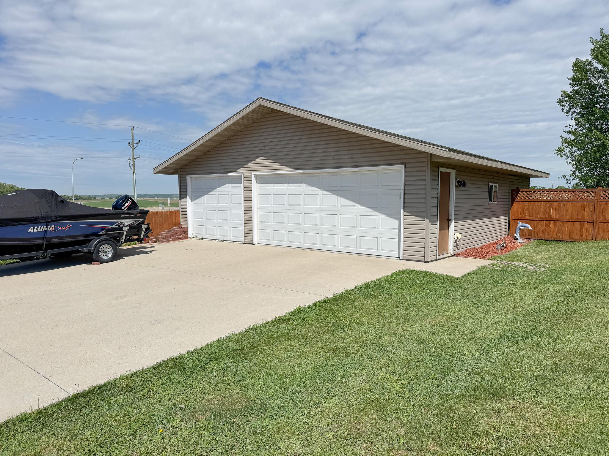 311 Cardinal Place Property Photo 34