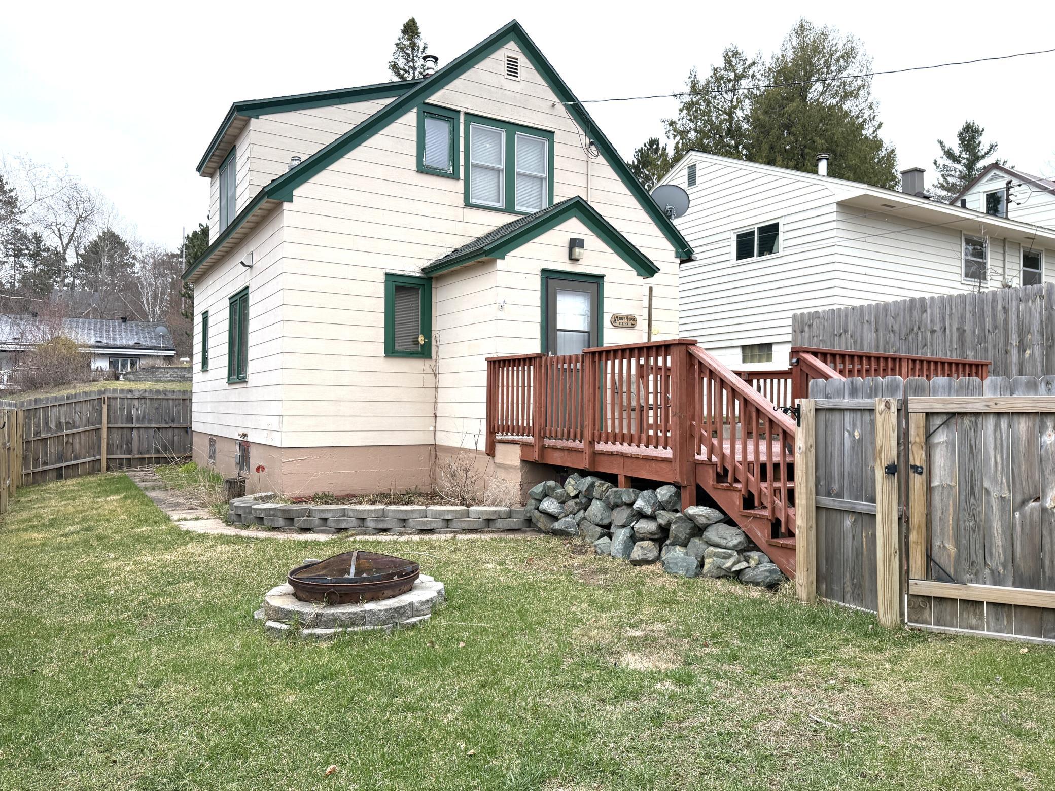 37 E Boundary Street E Property Photo 2