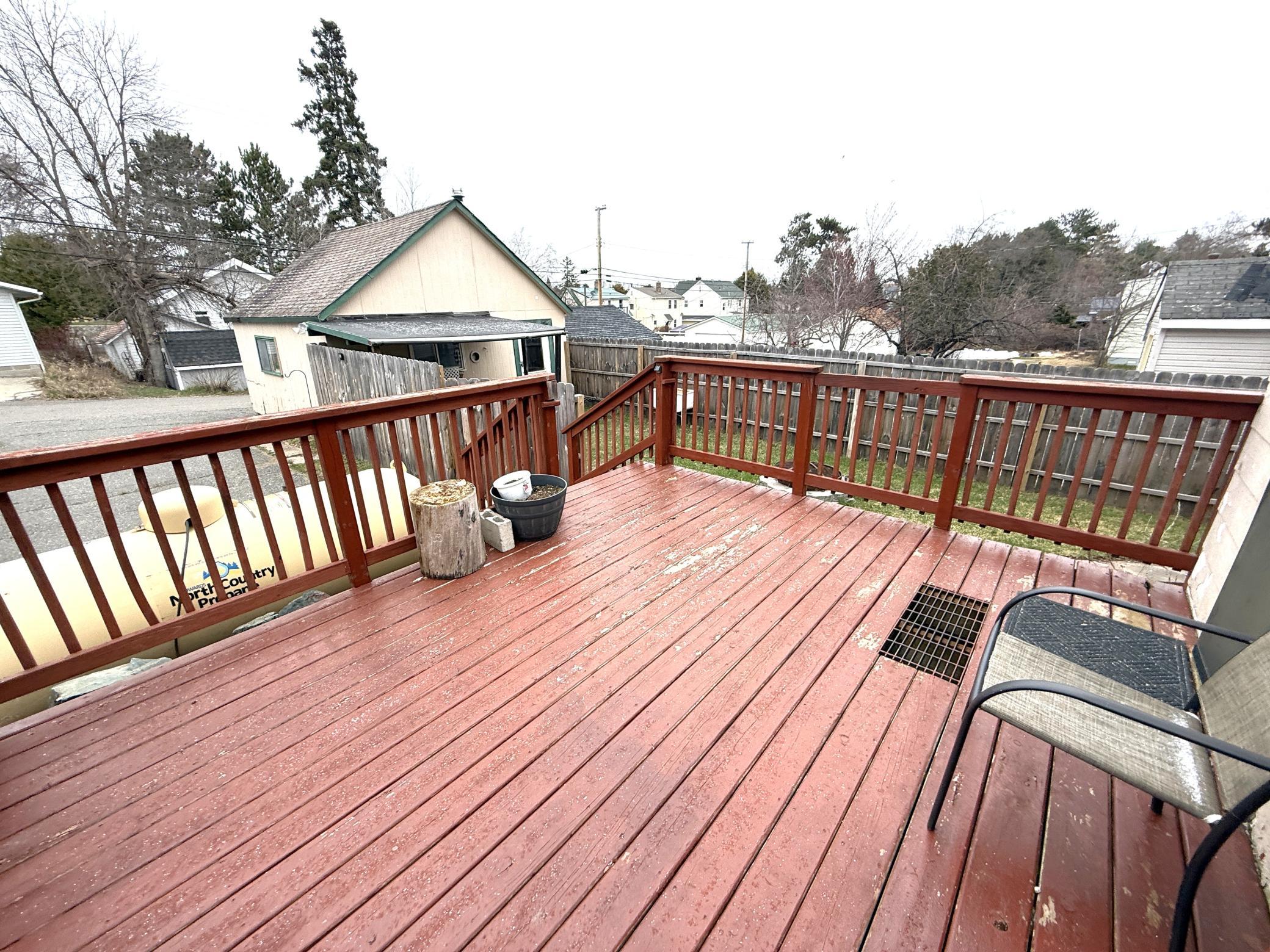 37 E Boundary Street E Property Photo 3