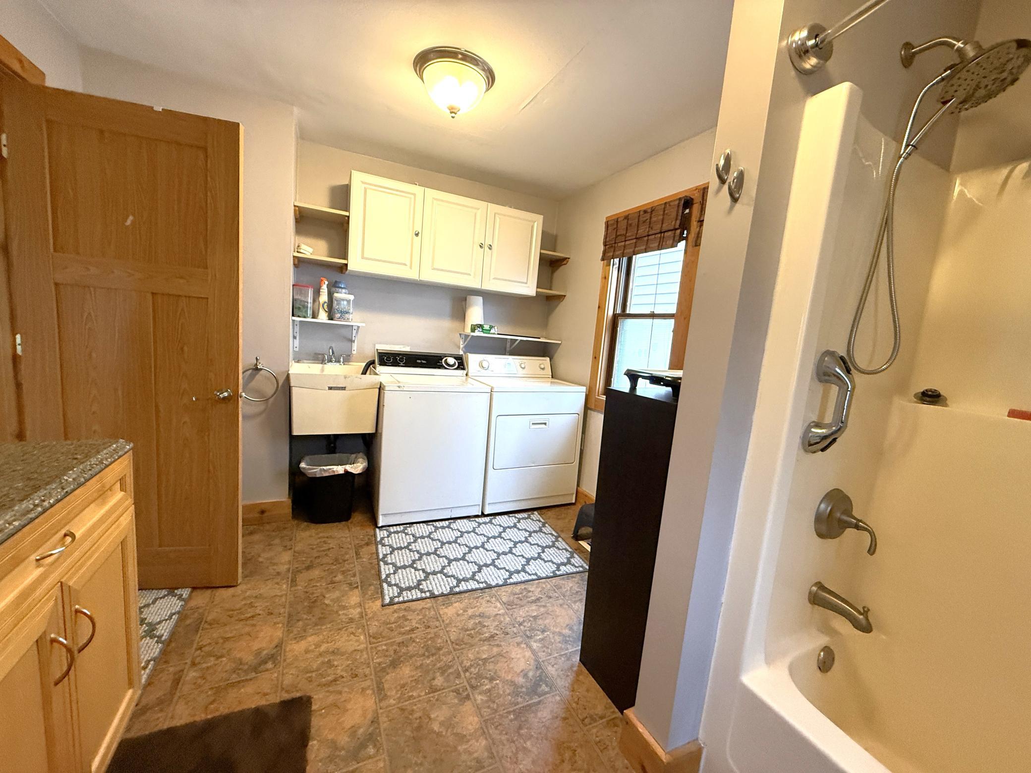 37 E Boundary Street E Property Photo 10