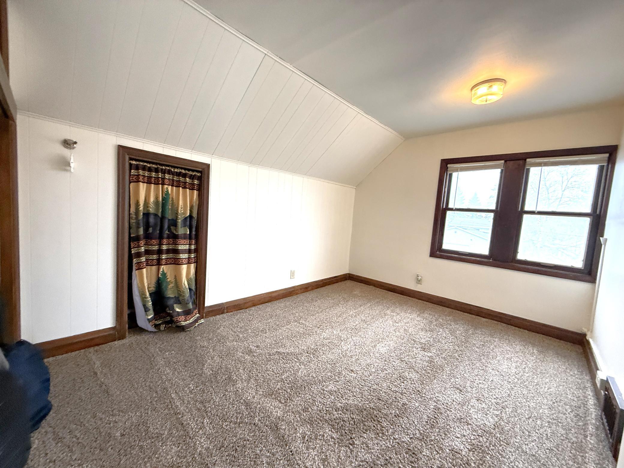 37 E Boundary Street E Property Photo 13