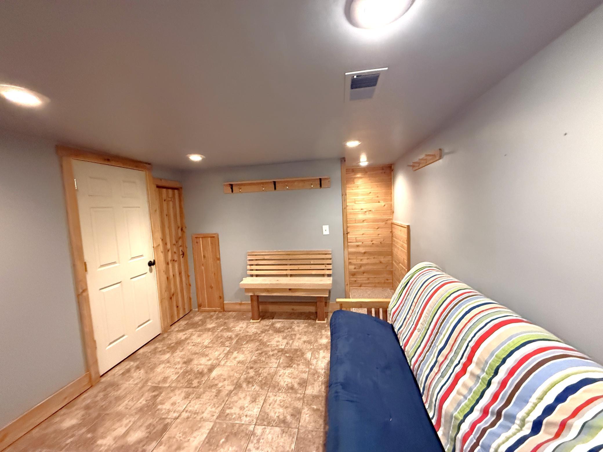 37 E Boundary Street E Property Photo 17