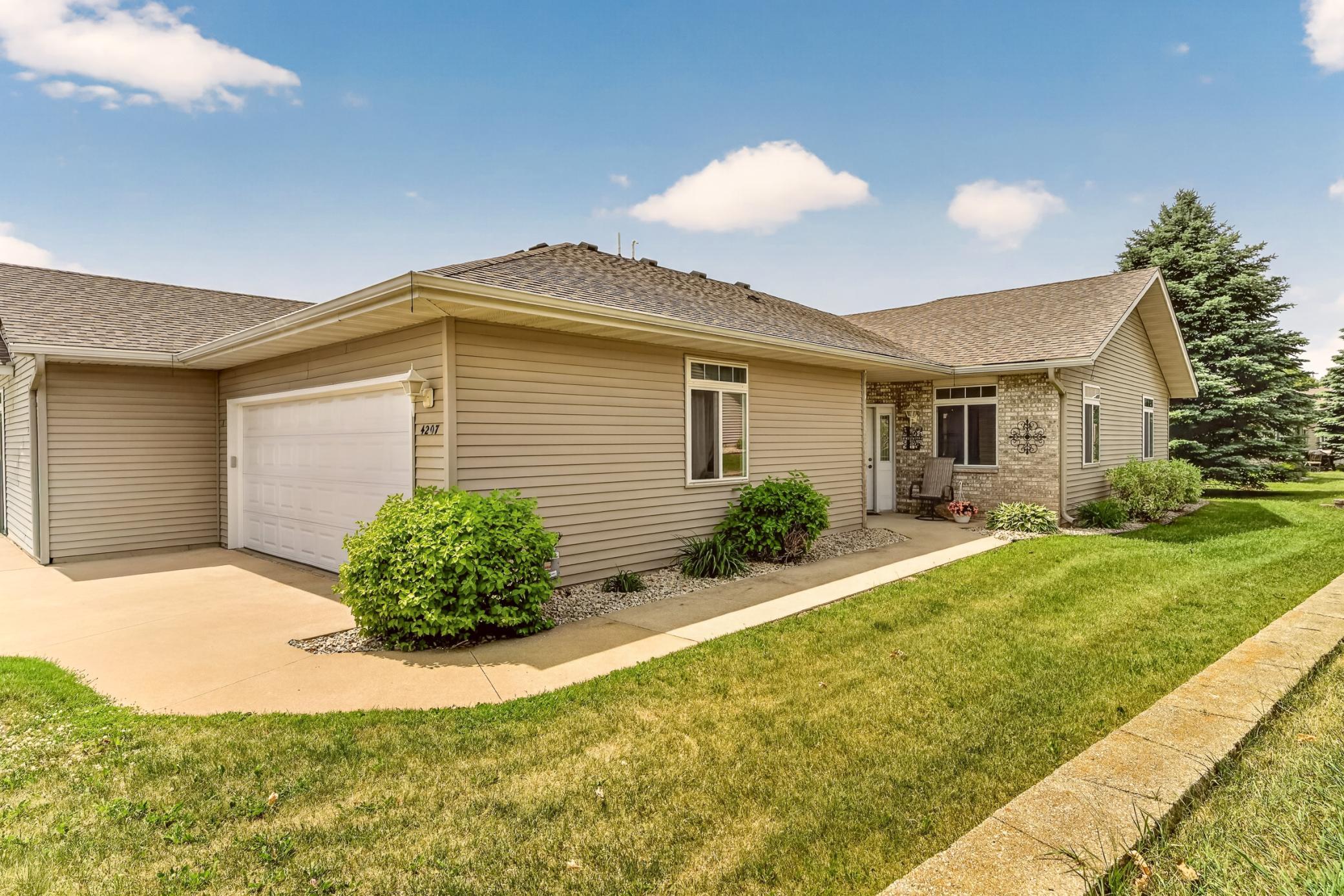 4207 Redhawk Drive Se Property Photo 1