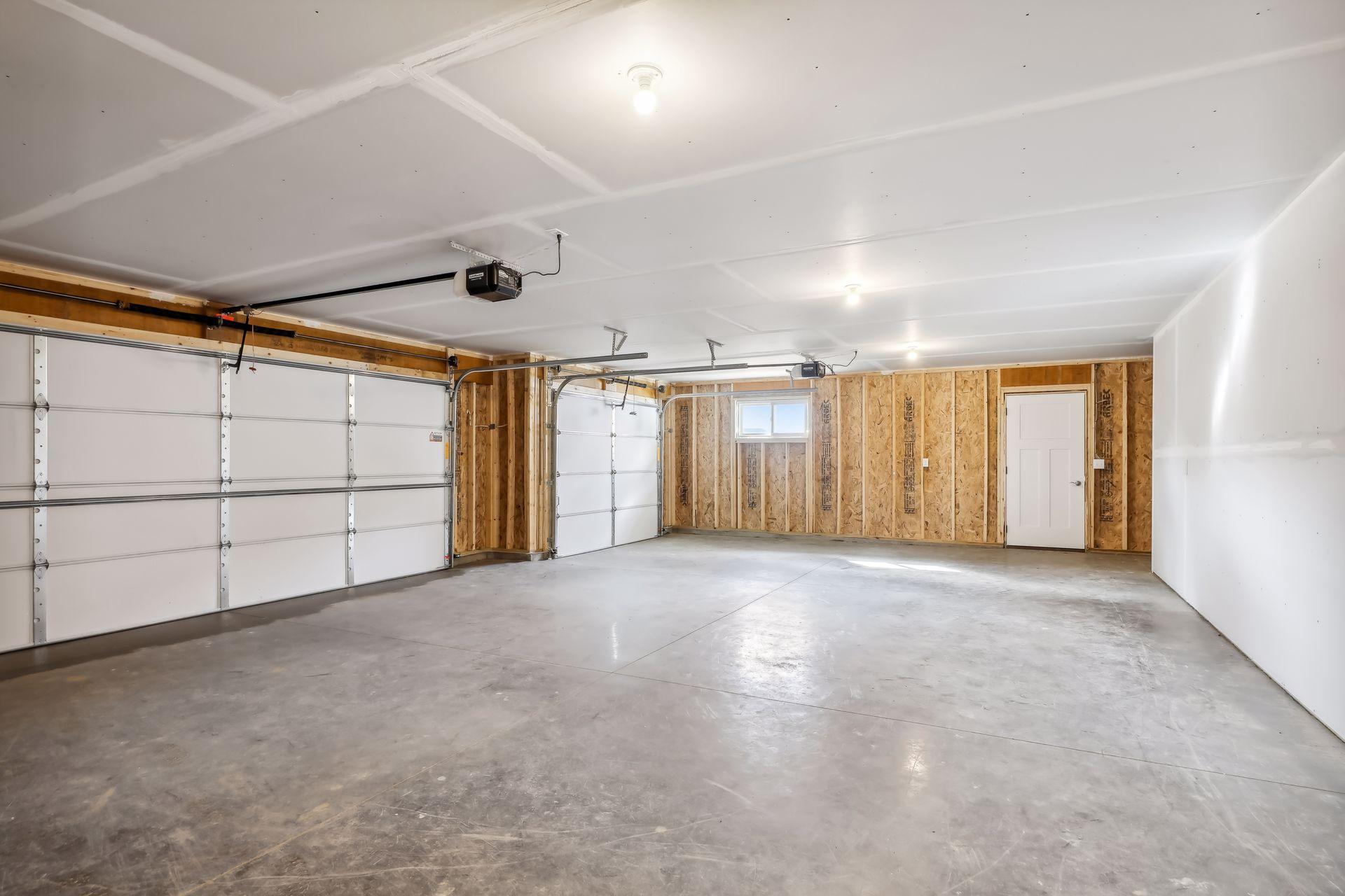 745 165th Street Property Photo 30