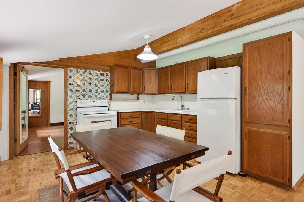 11138 W River Road Property Photo 14