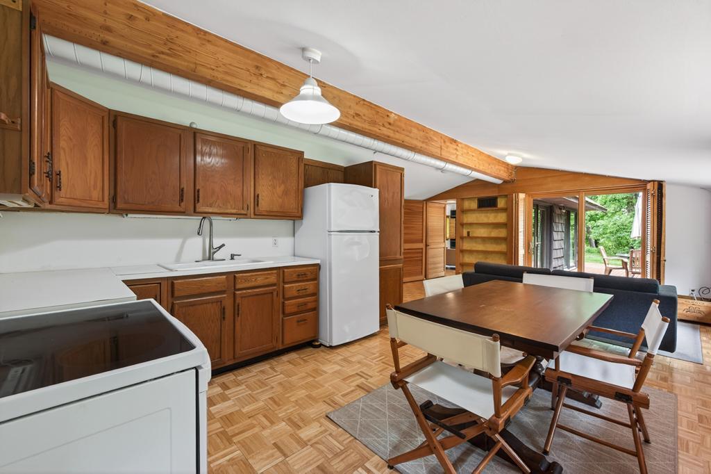 11138 W River Road Property Photo 15