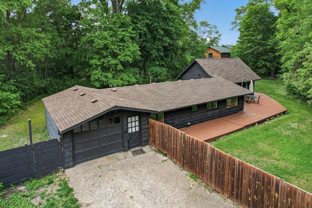 11138 W River Road Property Photo 24
