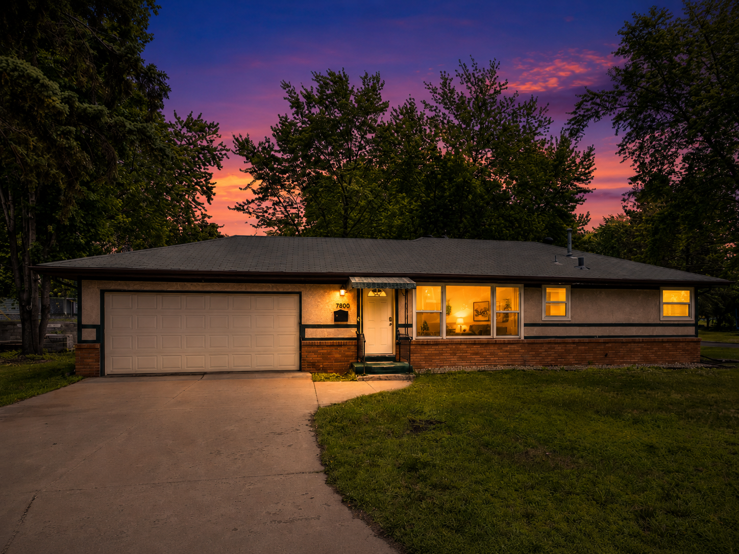 7800 53rd Avenue N Property Photo 1