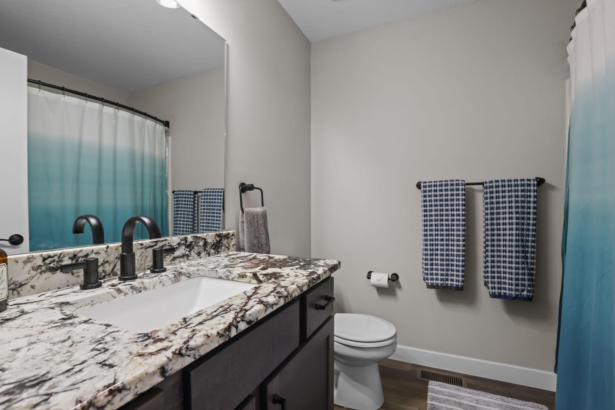 437 Woodale Avenue Property Photo 22