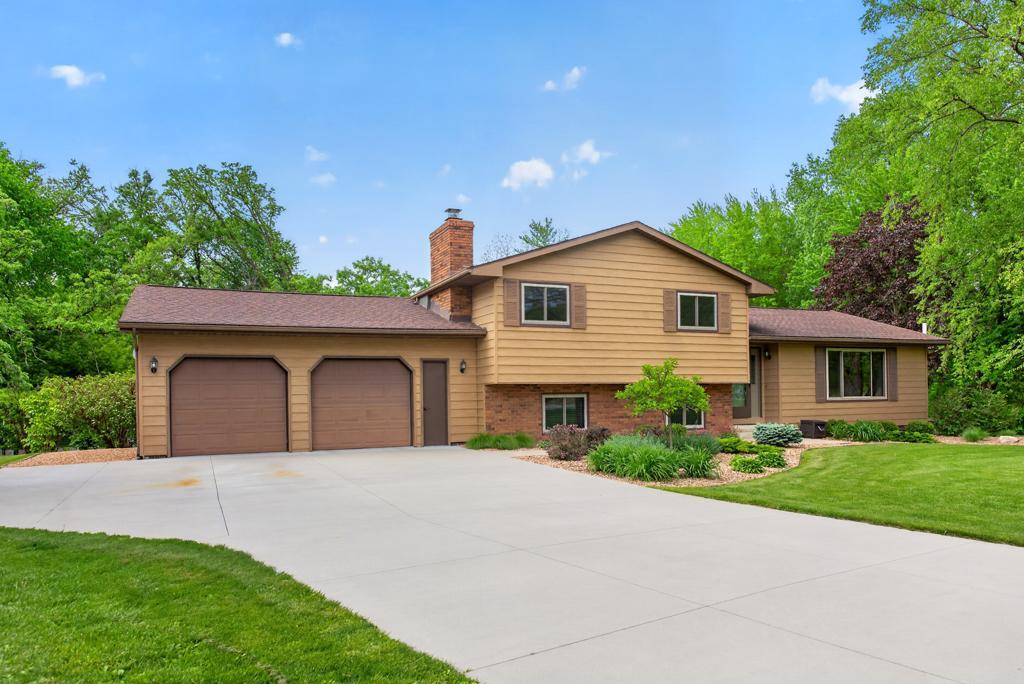 5633 Saint Mary Drive Nw Property Photo 5