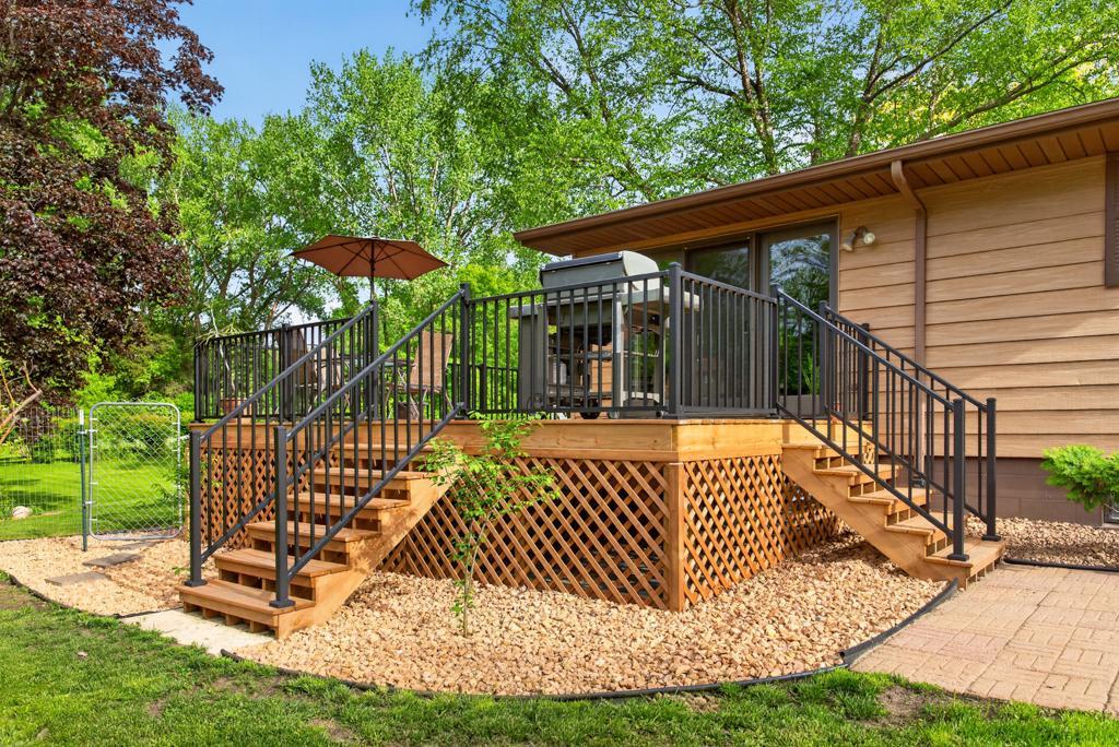 5633 Saint Mary Drive Nw Property Photo 8