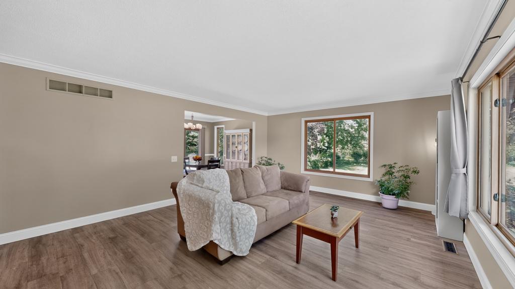 5633 Saint Mary Drive Nw Property Photo 19