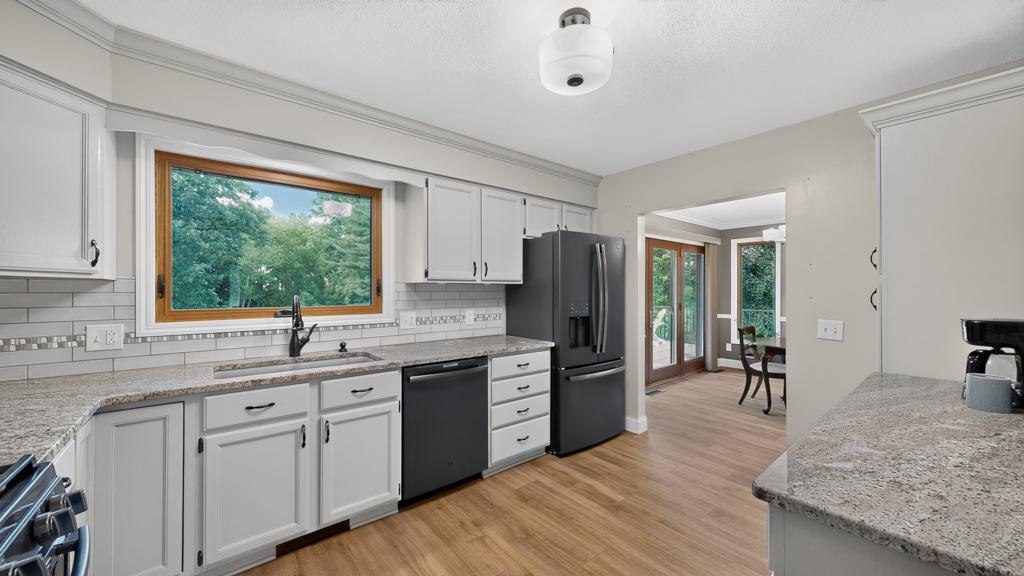 5633 Saint Mary Drive Nw Property Photo 27