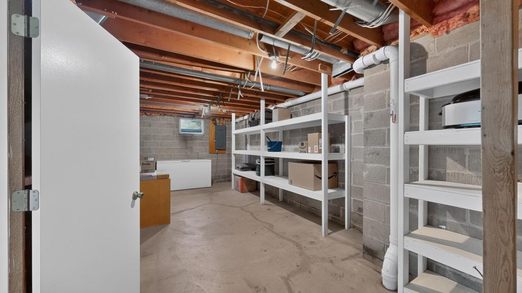 5633 Saint Mary Drive Nw Property Photo 46