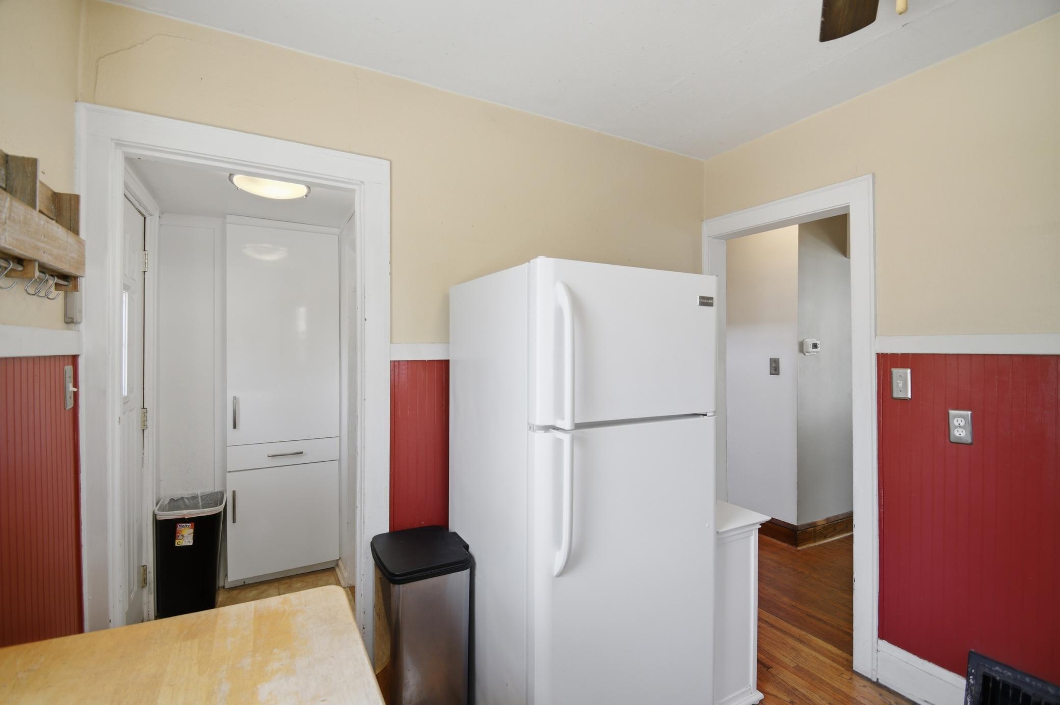 940 9th Avenue Se Property Photo 11