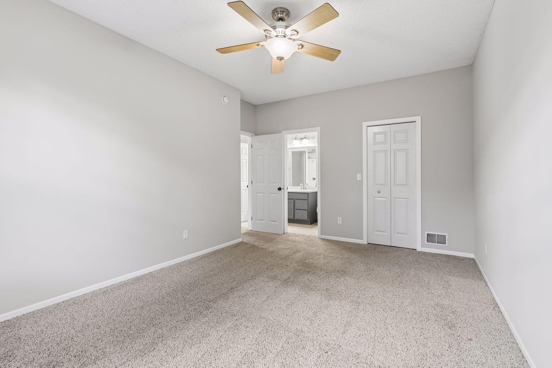 11962 85th Place N Property Photo 15