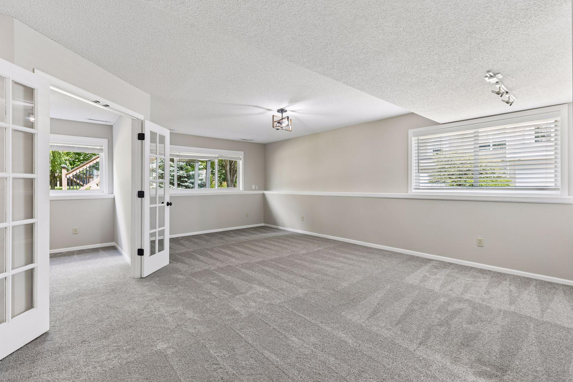 11962 85th Place N Property Photo 19