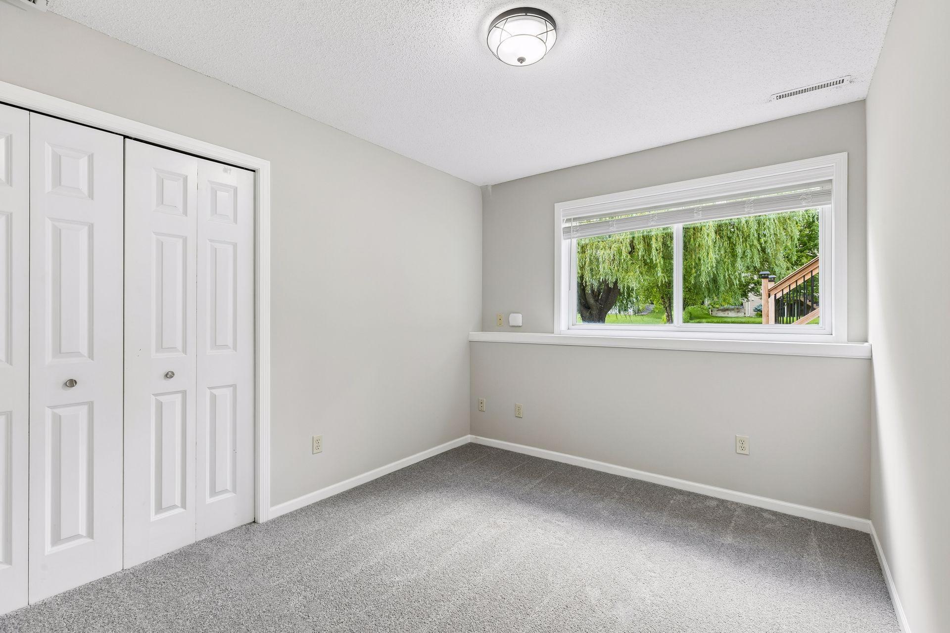 11962 85th Place N Property Photo 23