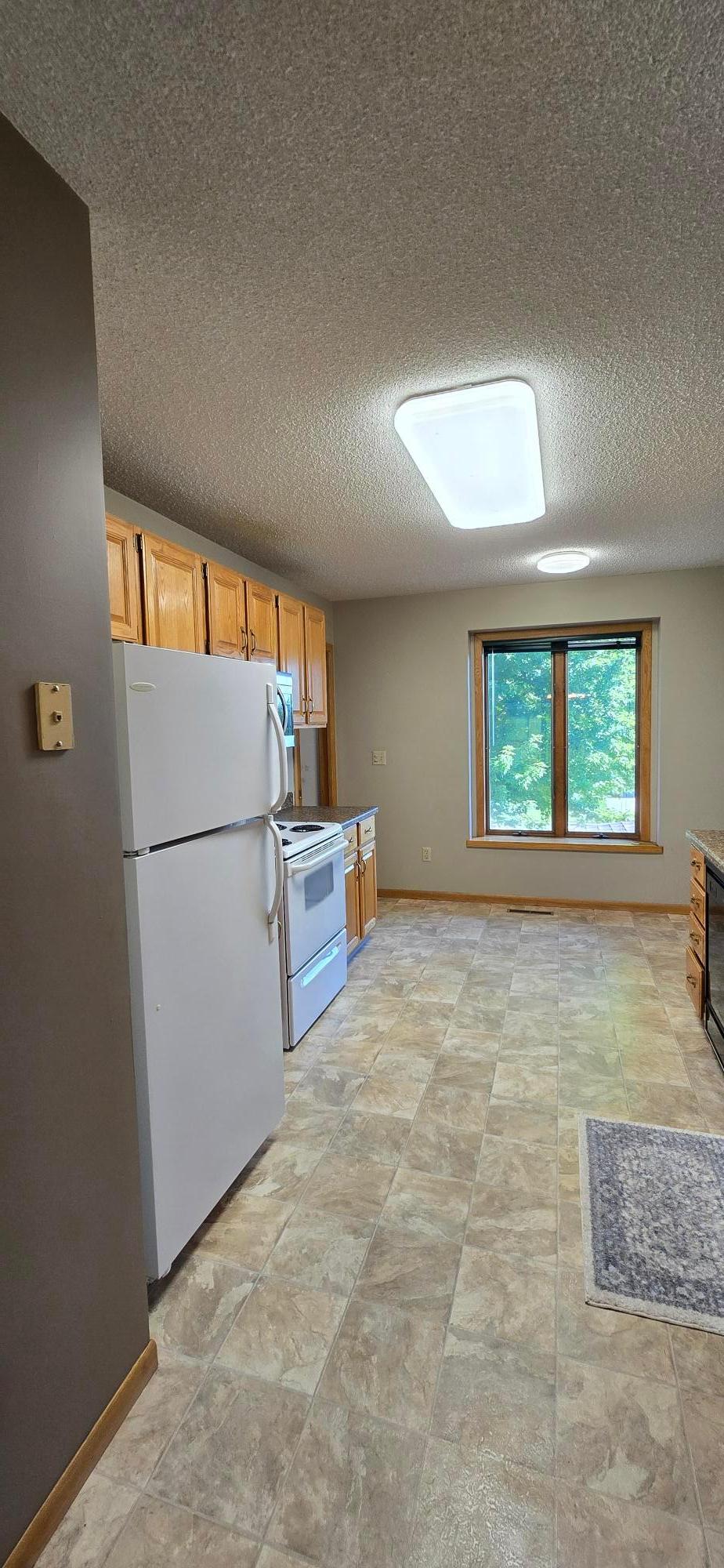 1933 Wilby Road Property Photo 11