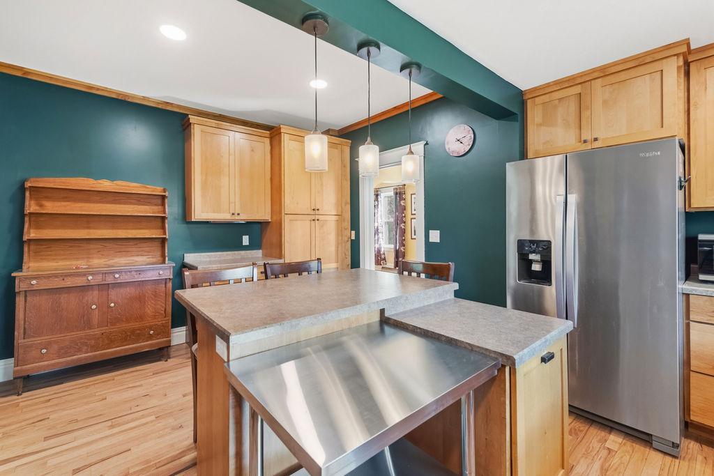 156 Lakeshore Drive Property Photo 17