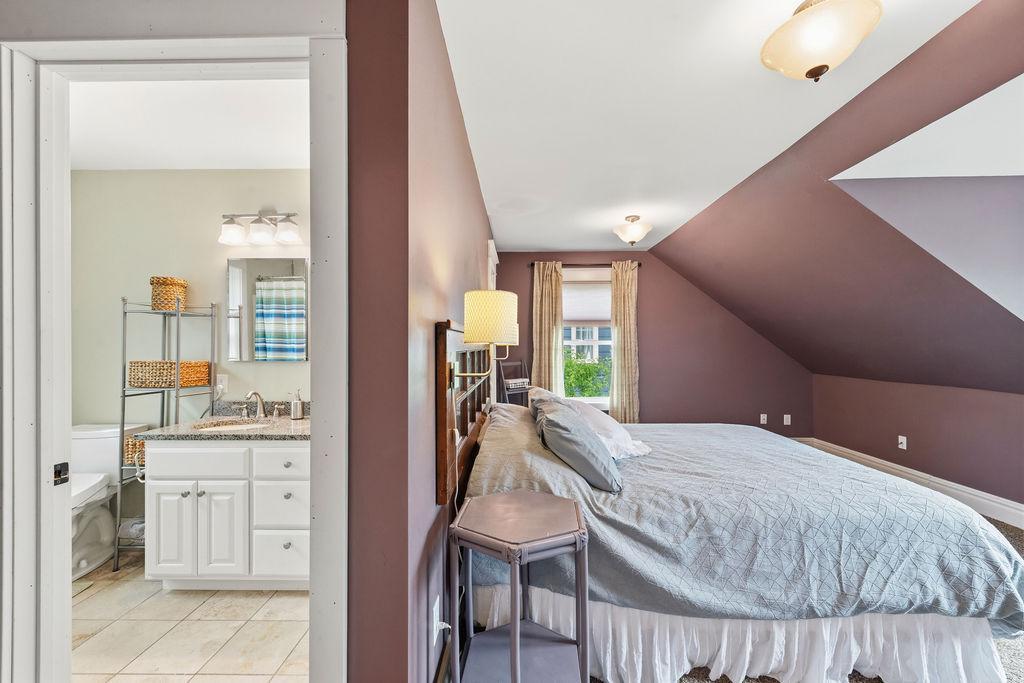 156 Lakeshore Drive Property Photo 25