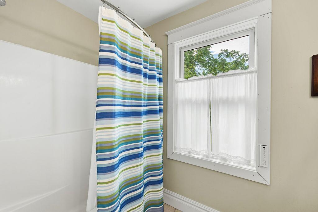 156 Lakeshore Drive Property Photo 27