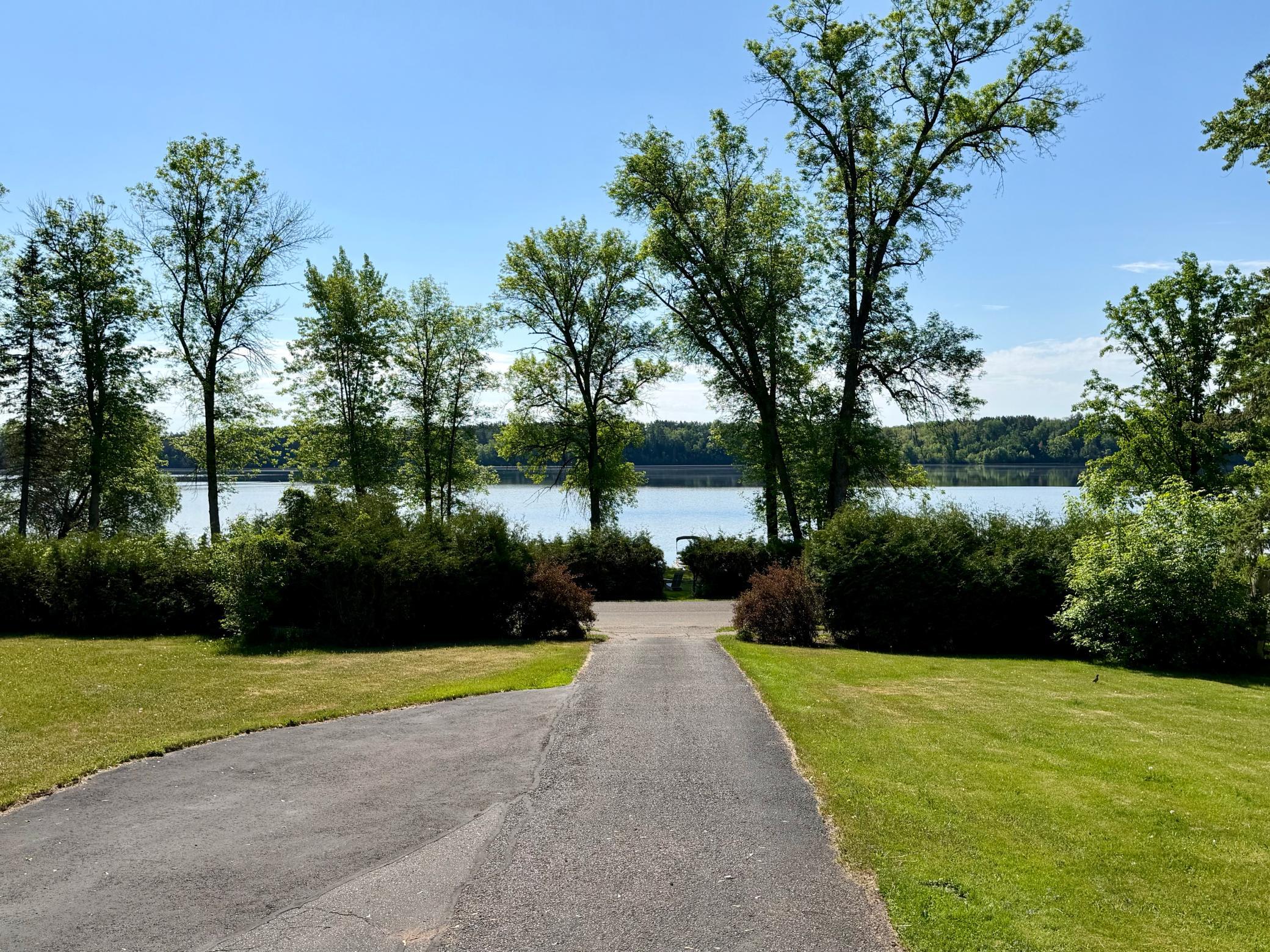 156 Lakeshore Drive Property Photo 46