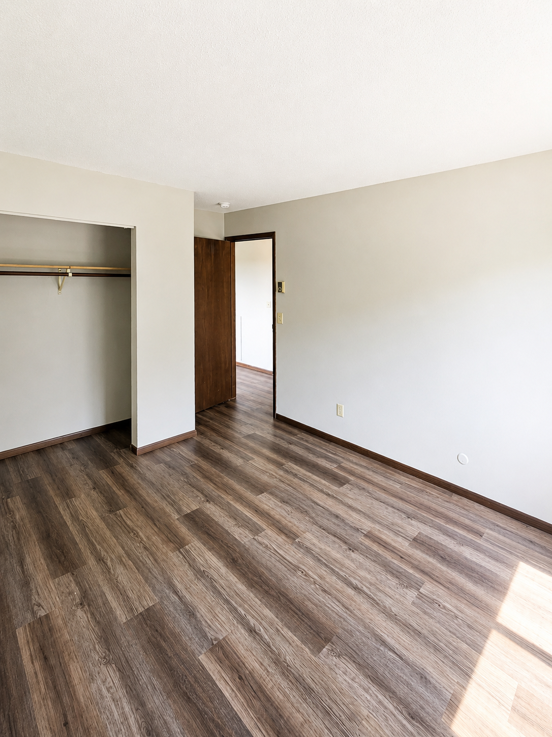 105 South Highway 8 Property Photo 11