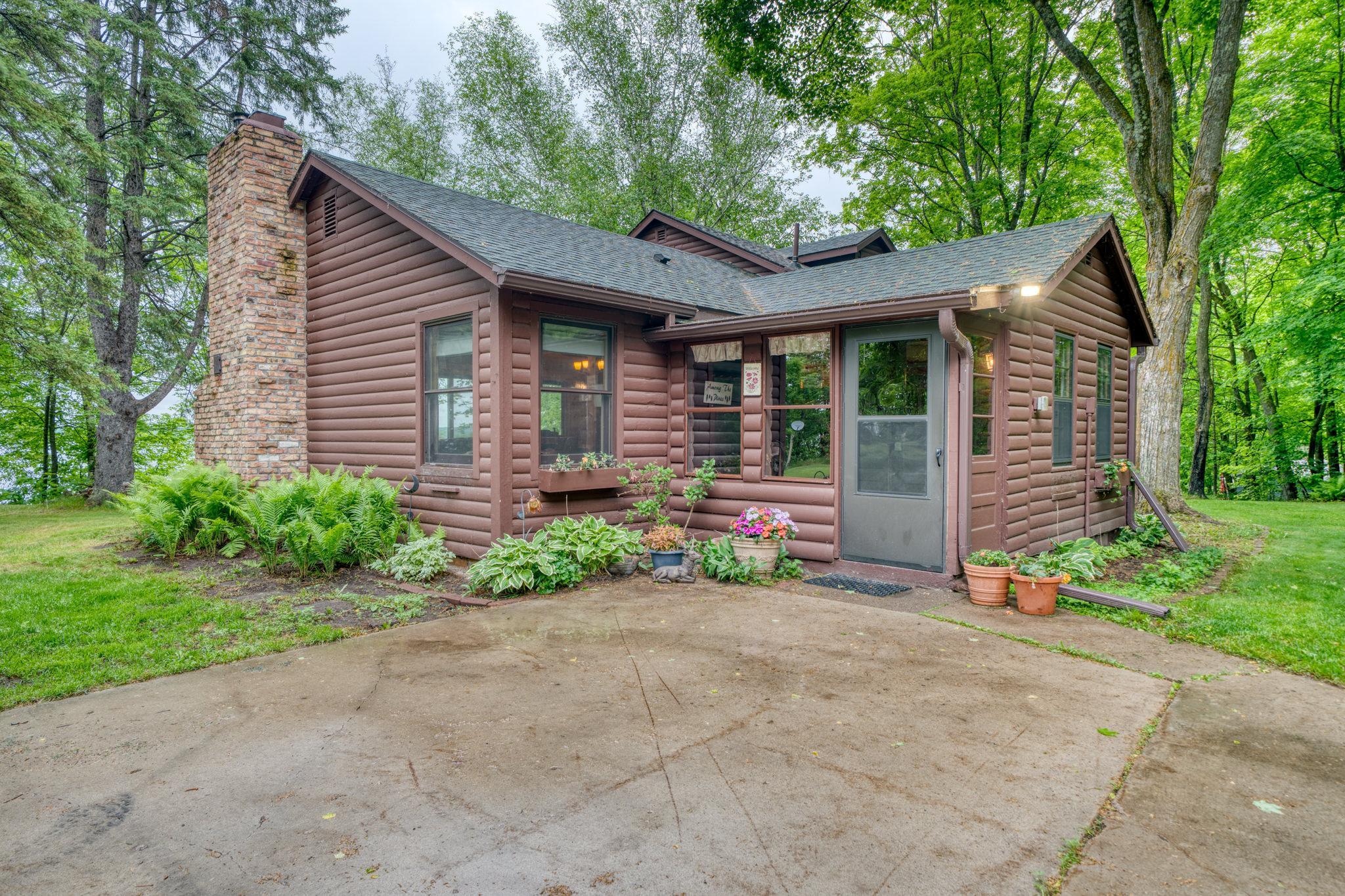 48316 Pillar Road Property Photo 9