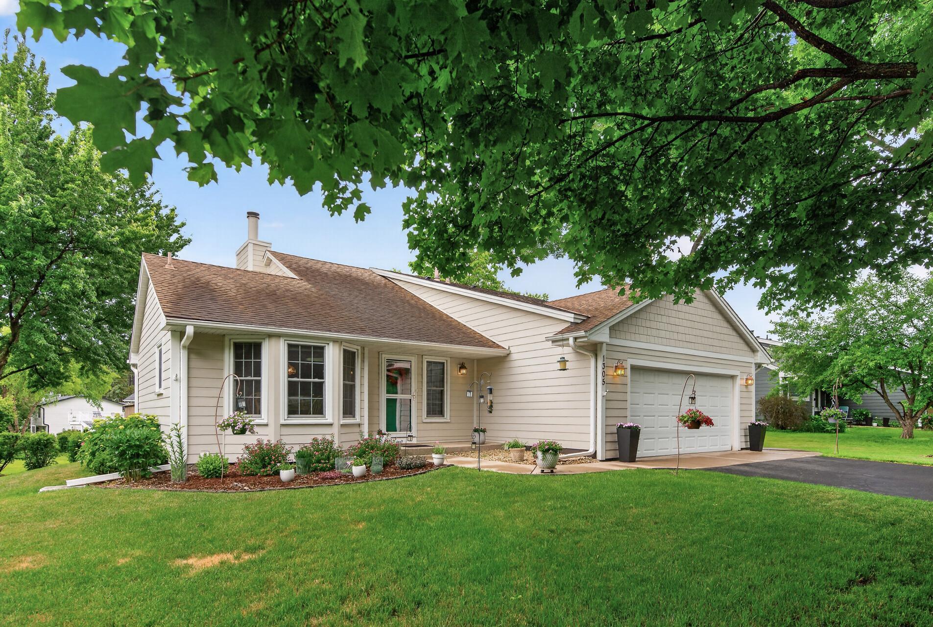 1305 Keller Lane Property Photo 1