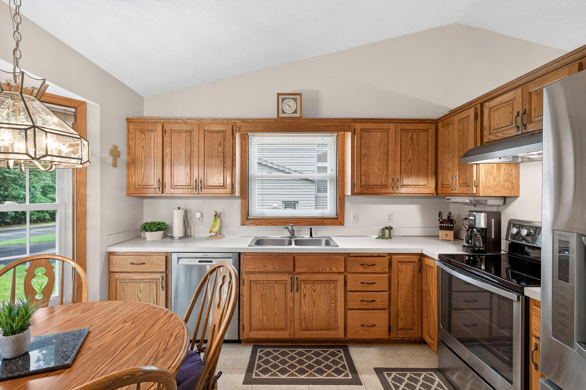 1305 Keller Lane Property Photo 6