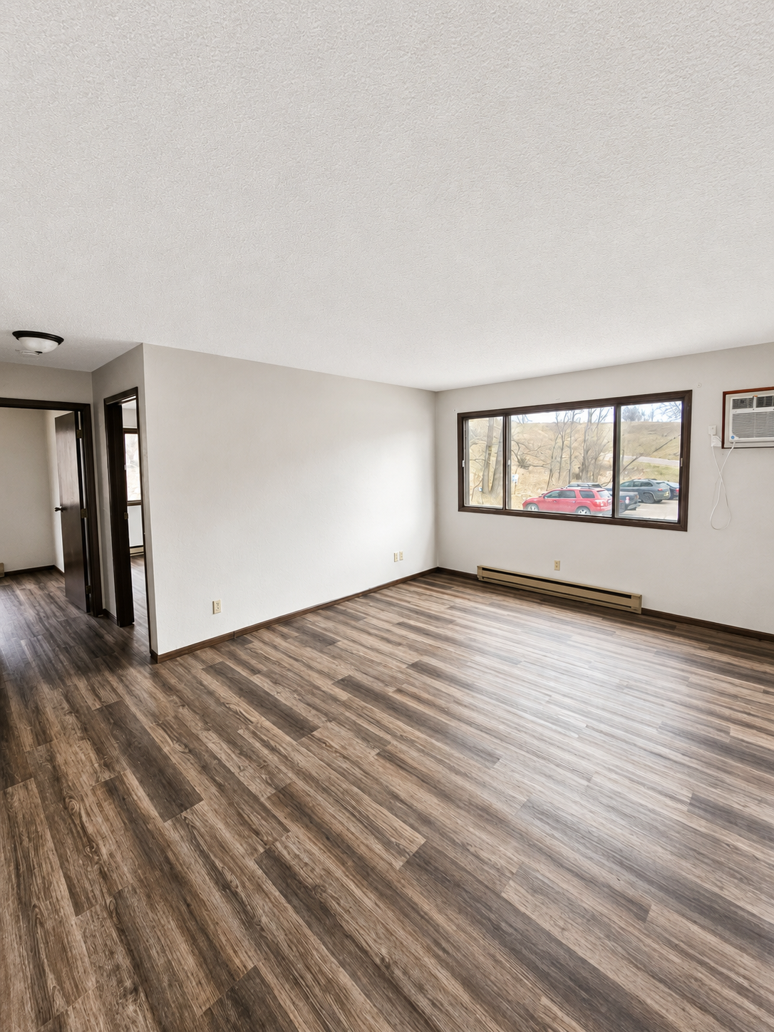 105 South Highway 15 Property Photo 2