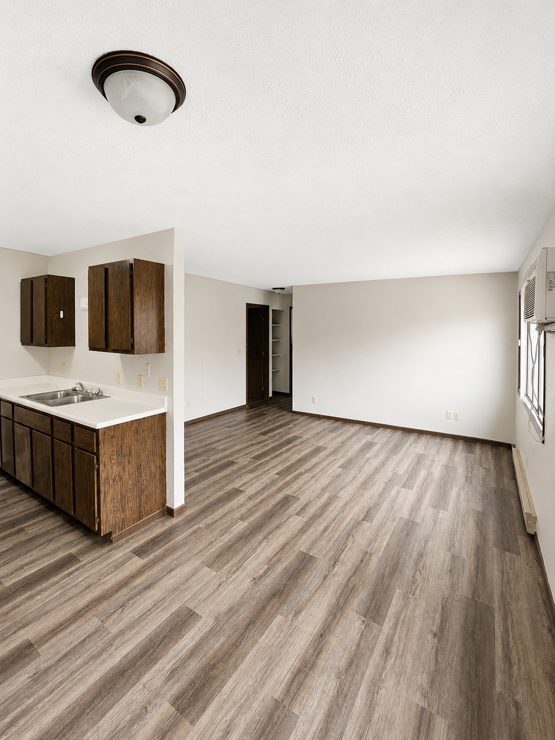 105 South Highway 15 Property Photo 5