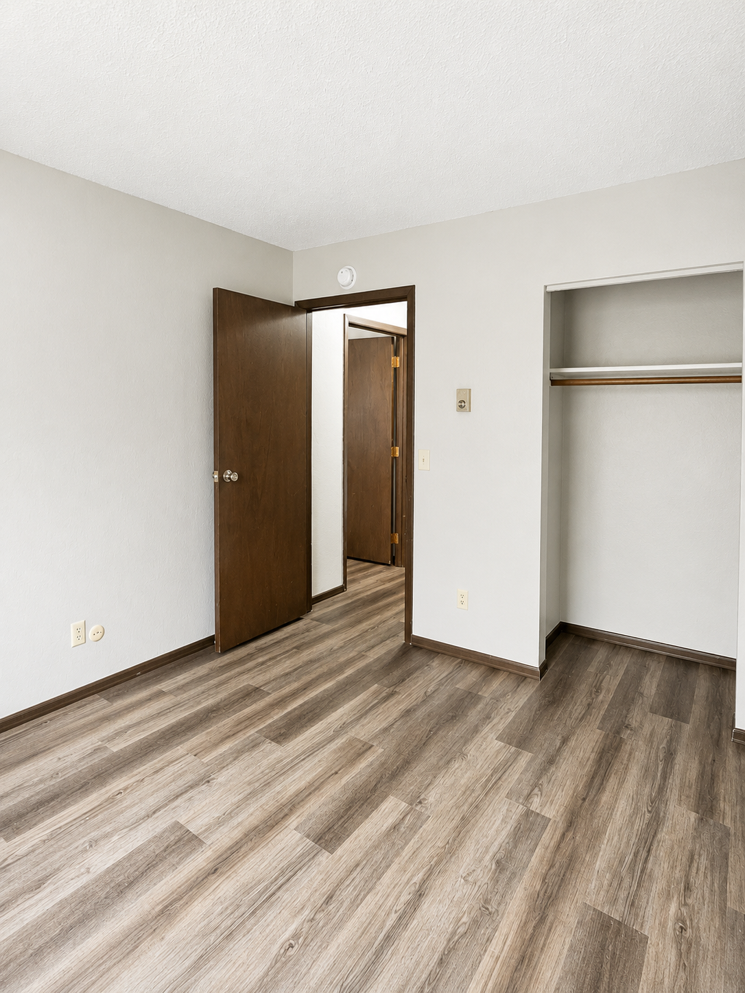 105 South Highway 15 Property Photo 11