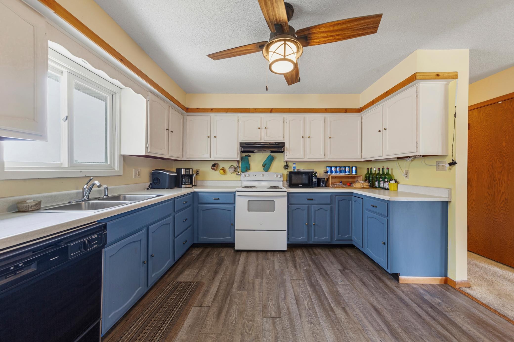 1114 N High Street Property Photo 15