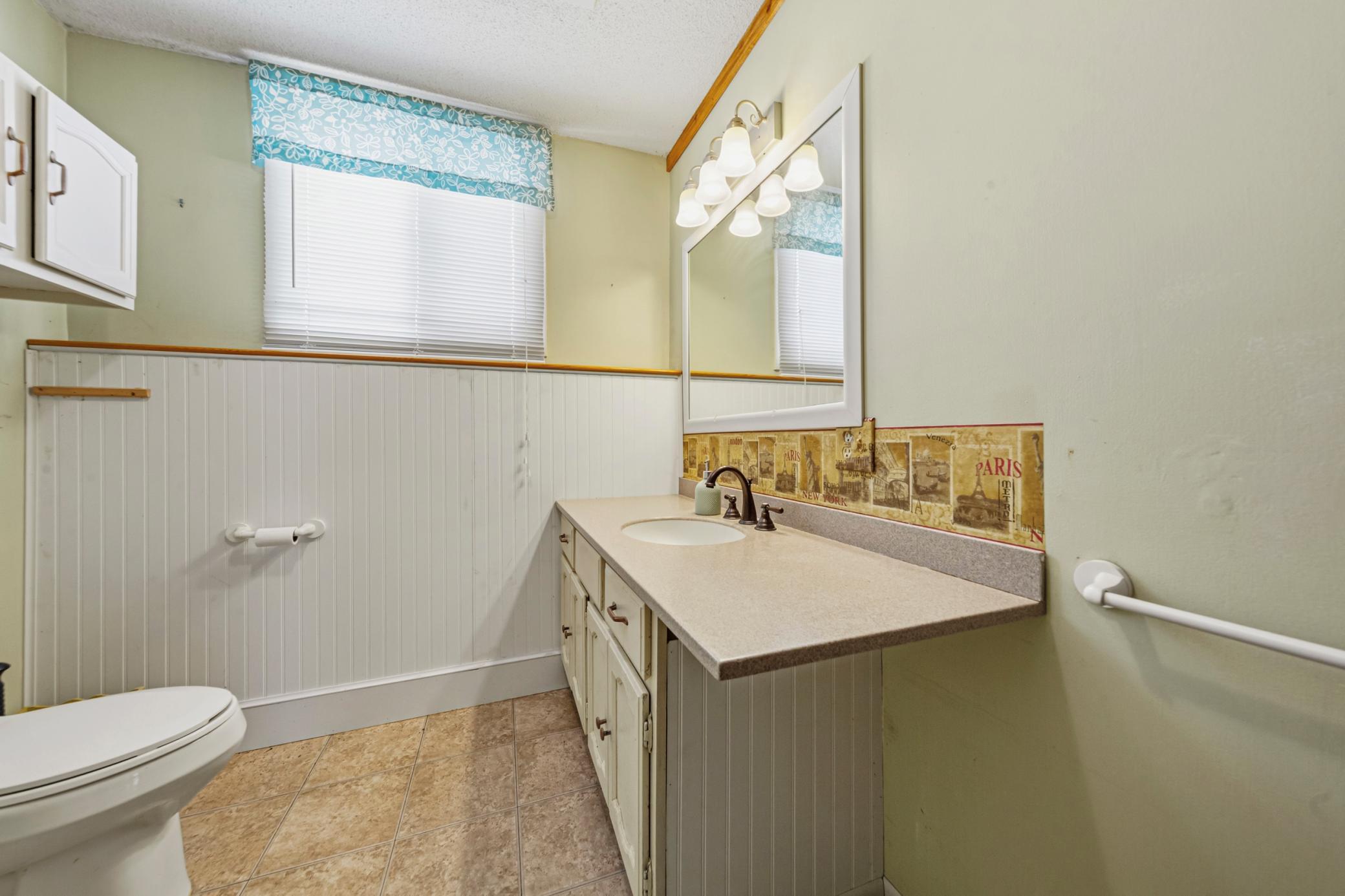 1114 N High Street Property Photo 26